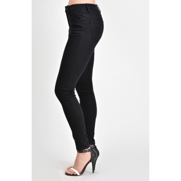 🆕 Ravens - Black Mid-Rise KanCan Jeans - Picture 3 of 4